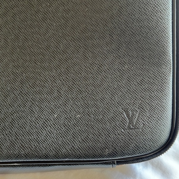 Louis Vuitton Bags Authentic Louis Vuitton Laptop Bag Poshmark